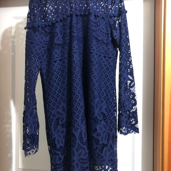 Tularosa Matilda Lace Dress - Picture 4 of 4